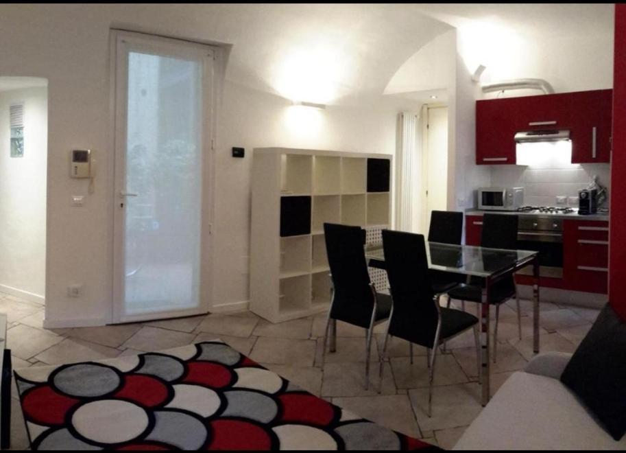 Farolfi Apartments Rialto Болонья Екстер'єр фото